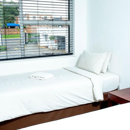 Vetho 1 Apartments Or Tambo Airport Johannesburg Bagian luar foto